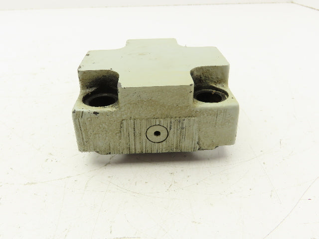 Vickers CVCS-25-N-S2-10 Slip-In Cartridge Valve Cover