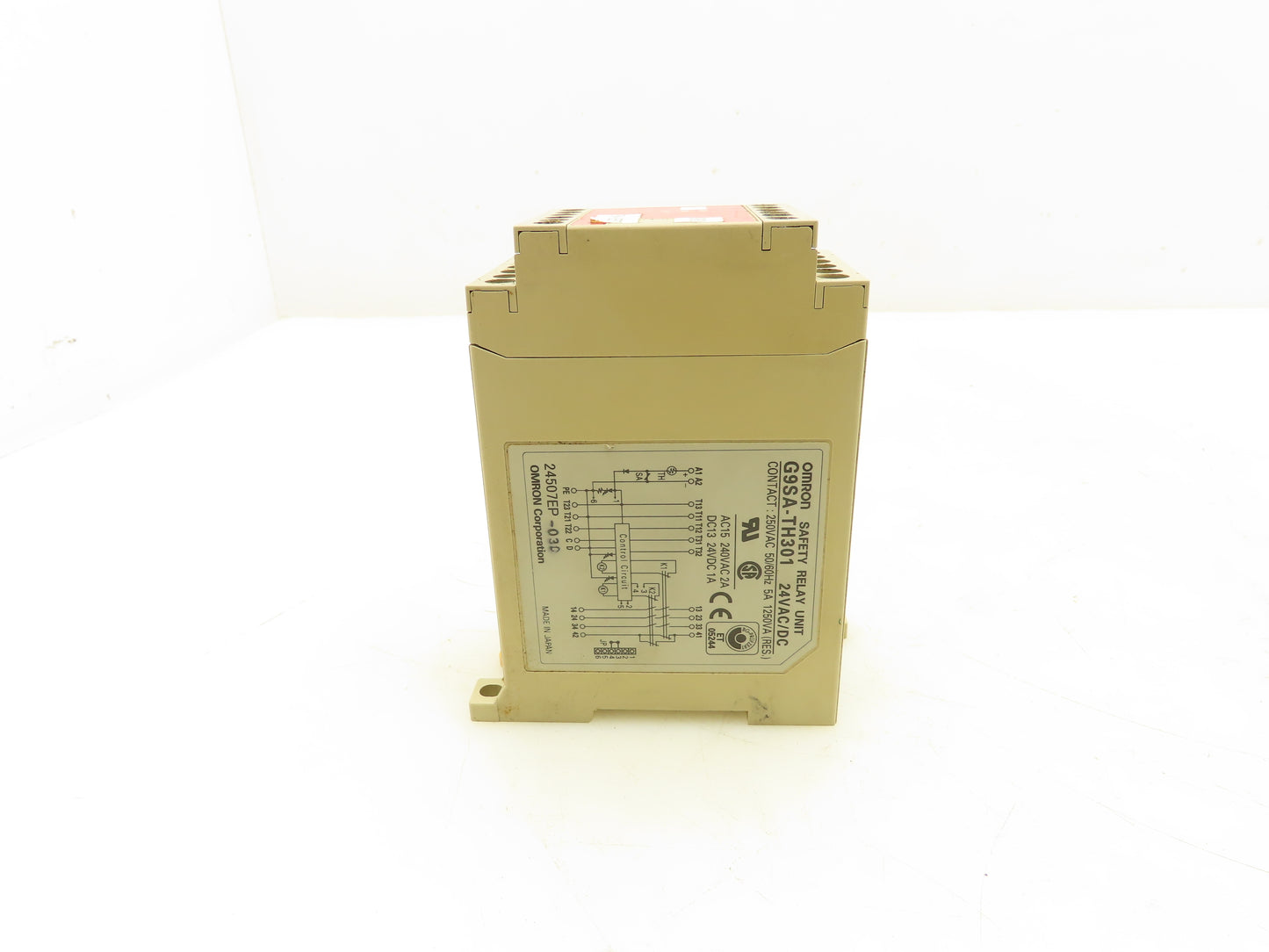 Omron G9SA-TH301 Safety Relay Two Hand Controller 24VAC/DC 2A 3 Pole