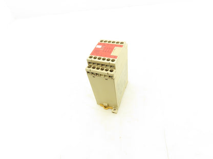 Omron G9SA-301 Safety Relay Unit 250VAC 5A 50/60Hz