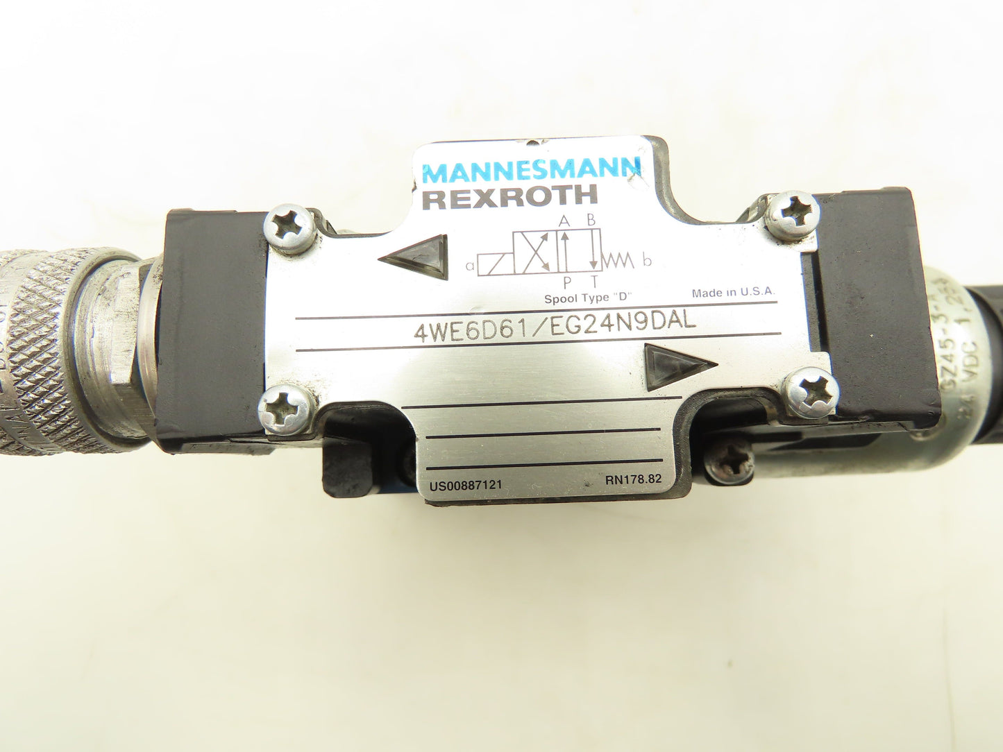 Rexroth 4WE6D61/EG24N9DAL Directional Control Solenoid Valve 24VDC