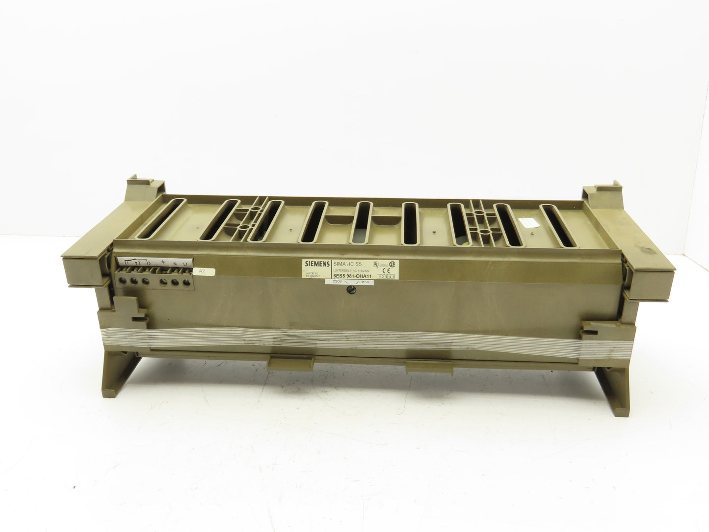 Siemens 6ES5 981-OHA11 Simatic S5 Cooling Fan Line Vent Module 115/230V