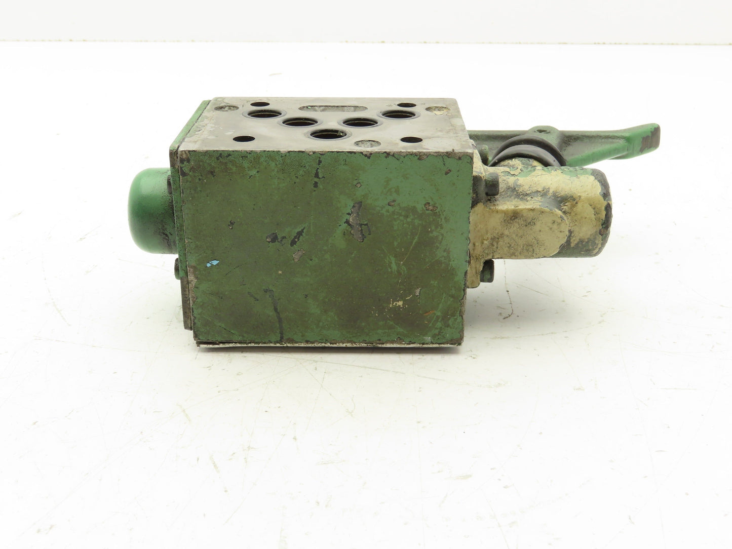 Parker D3ML4B10X4384 Hydraulic Directional Control Valve 2-Position 3000 PSI