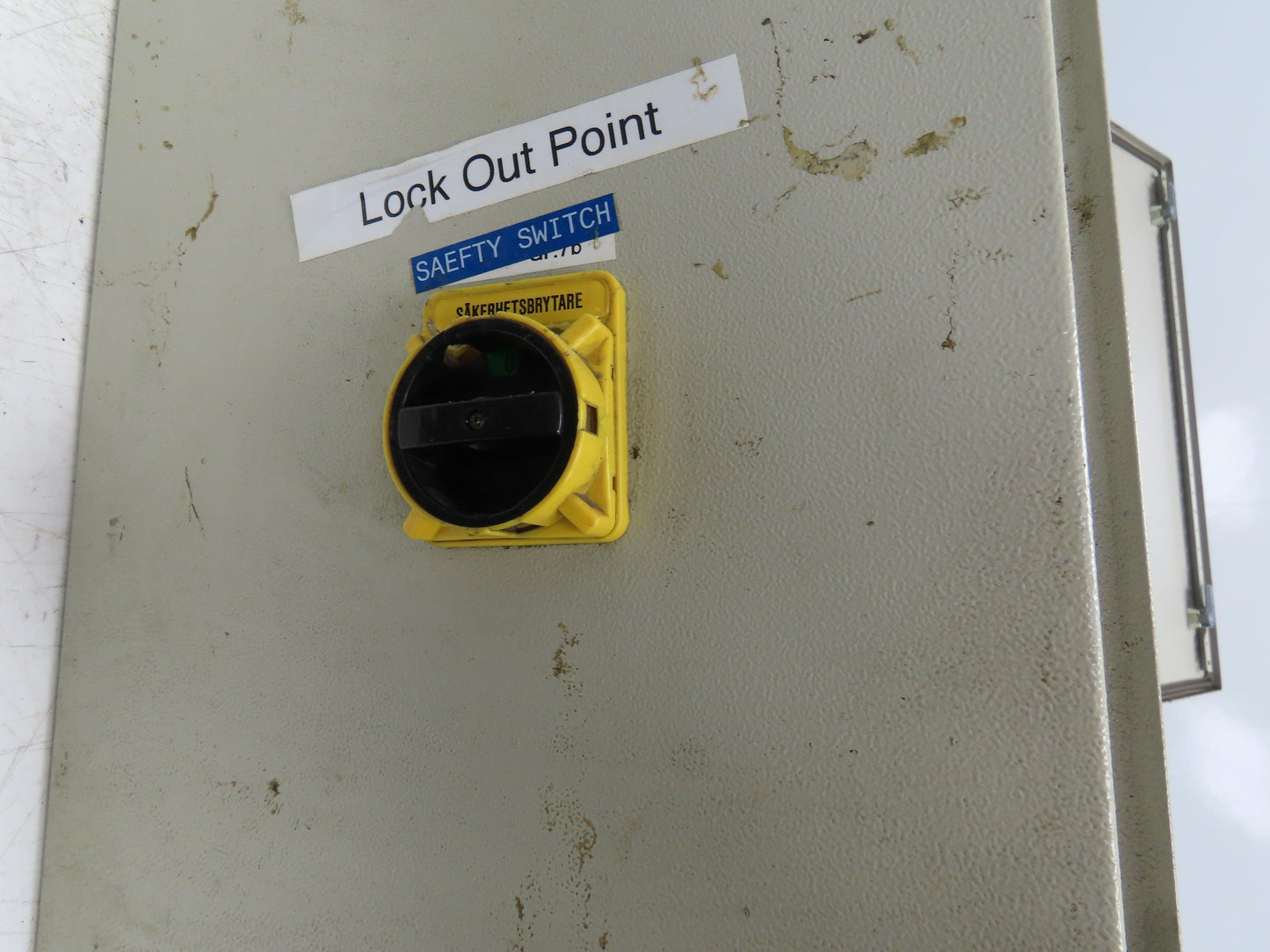 Rittal 1376 Electrical Enclosure 760x600x350mm Backplate Wall Mount