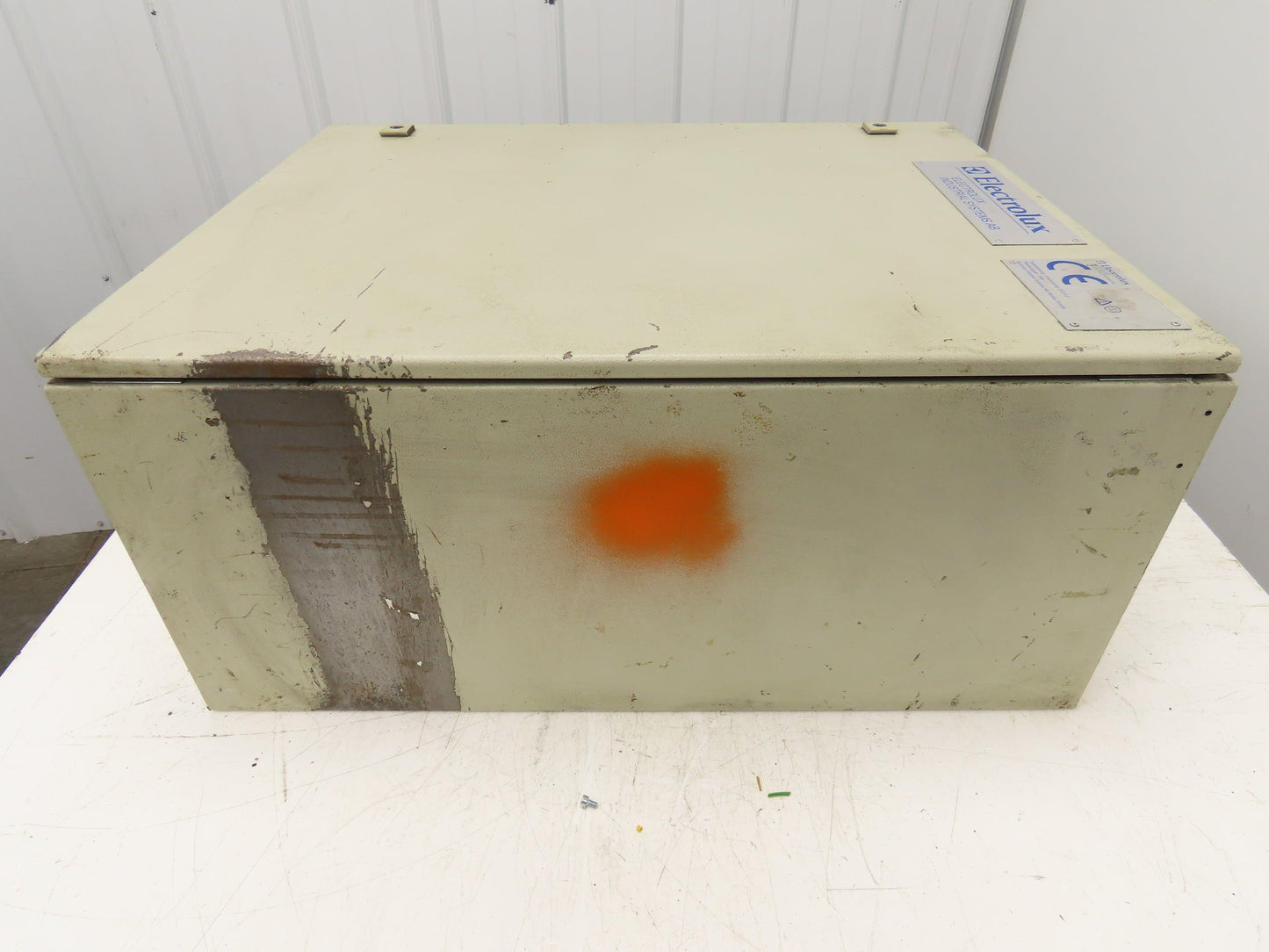 Rittal 1376 Electrical Enclosure 760x600x350mm Backplate Wall Mount