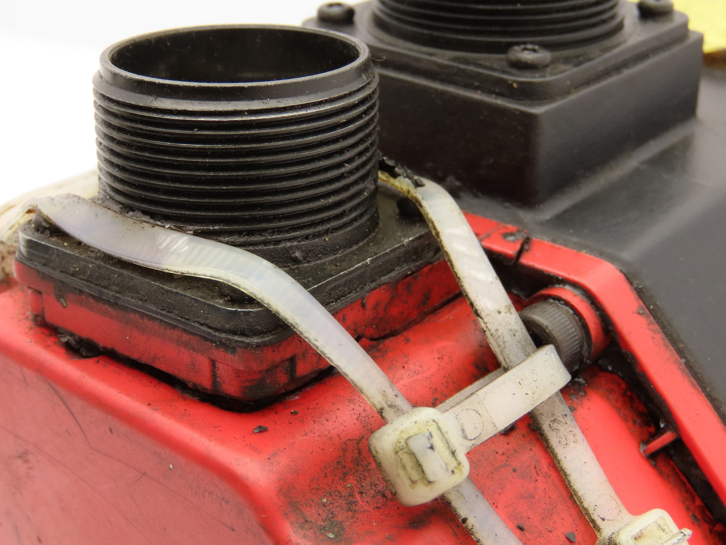 Fanuc A06B-0142-B177 AC Servo Motor 2.1kW 2000 RPM 186V 7.4A 3PH