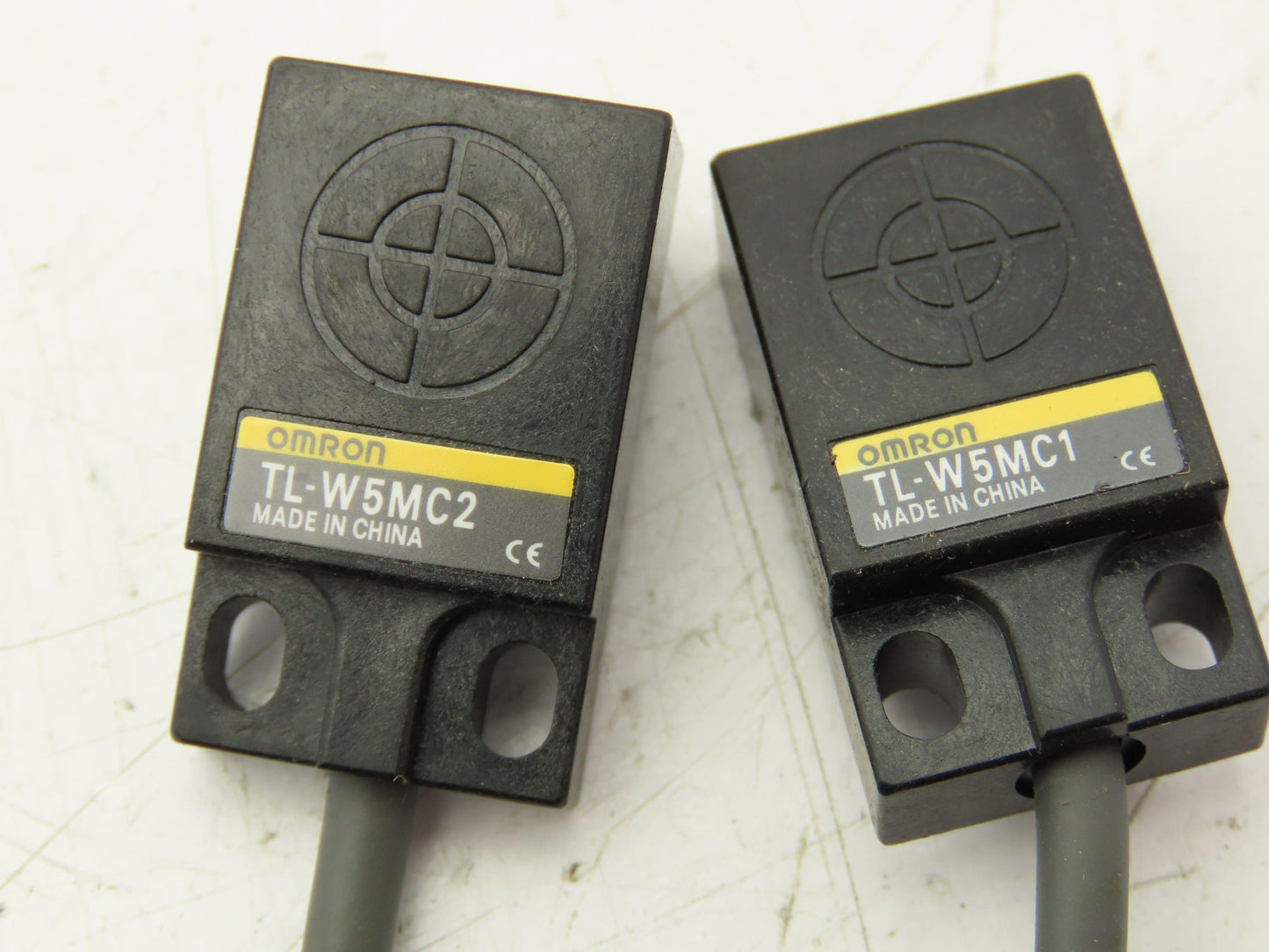Omron TL-W5MC2 Flat Inductive Proximity Sensor 5mm Lot of 2