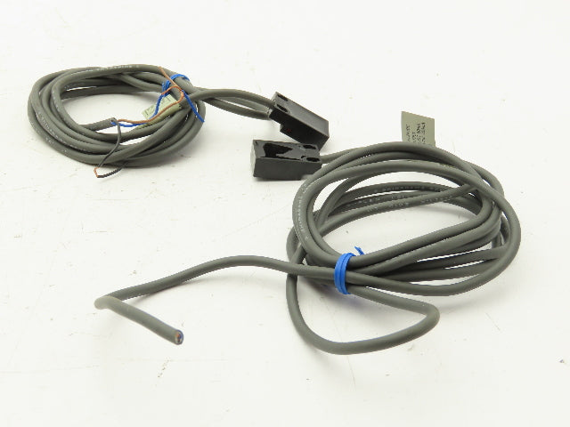 Omron TL-W5MC2 Flat Inductive Proximity Sensor 5mm Lot of 2