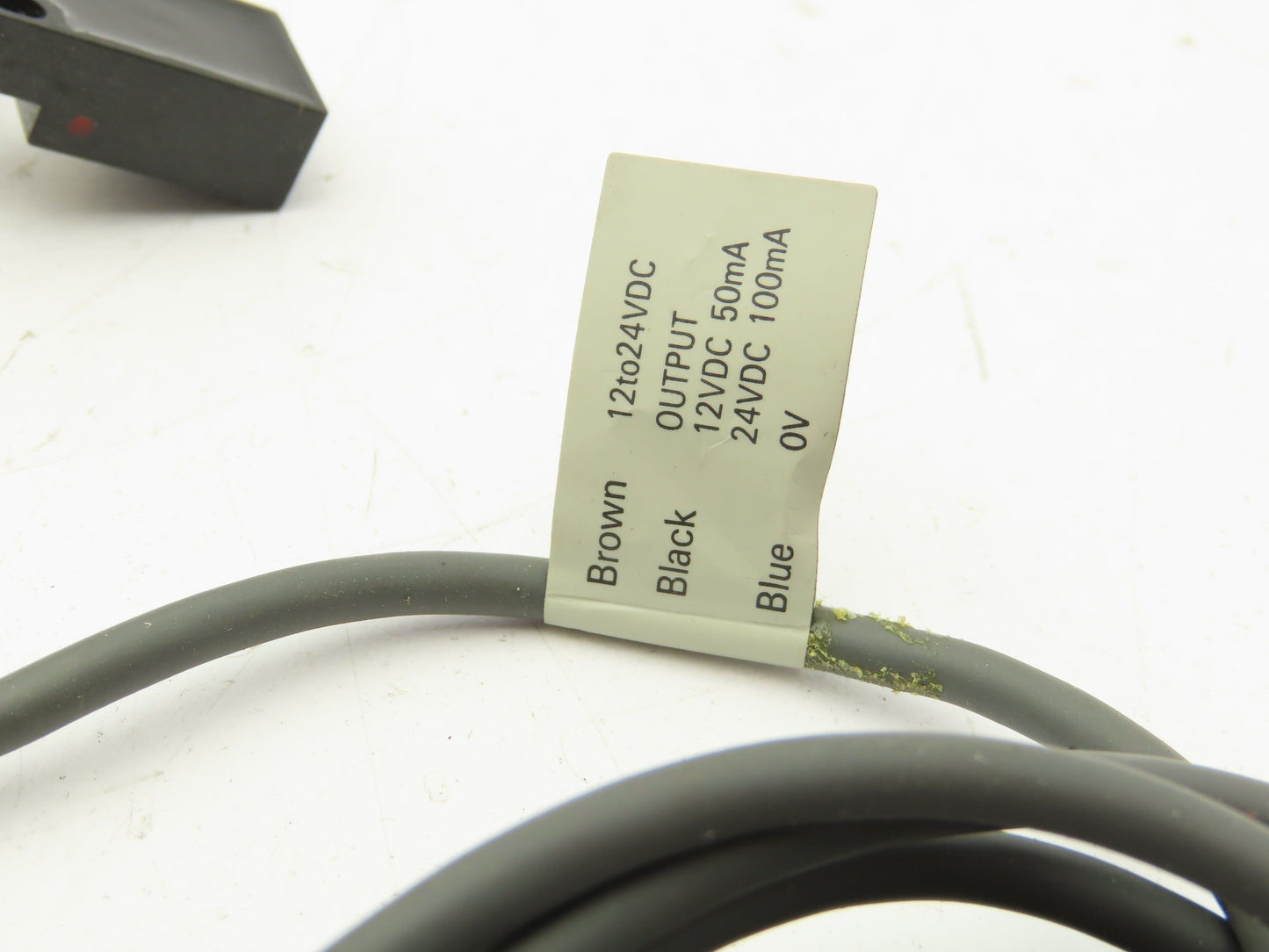 Omron TL-W5MC2 Flat Inductive Proximity Sensor 5mm Lot of 2