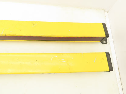 STI MS46-30-700-Q1-X Light Curtain Transmitter And Receiver Set 24VDC Input 70mm