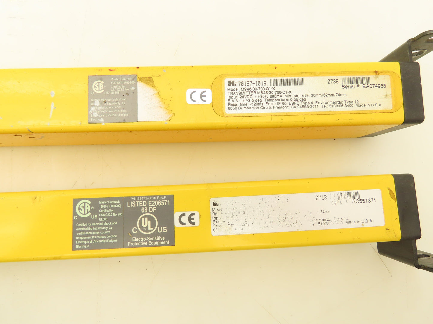 STI MS46-30-700-Q1-X Light Curtain Transmitter And Receiver Set 24VDC Input 70mm