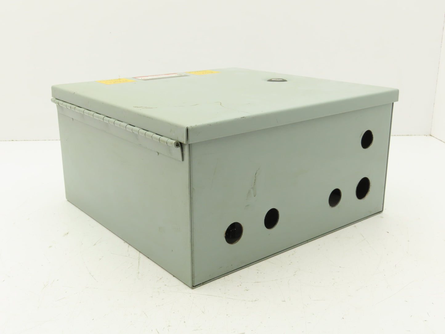 Cooper B-Line 12126-1 Electrical Enclosure 12x12x6" Motor Starter 3Hp 480V 3Ph