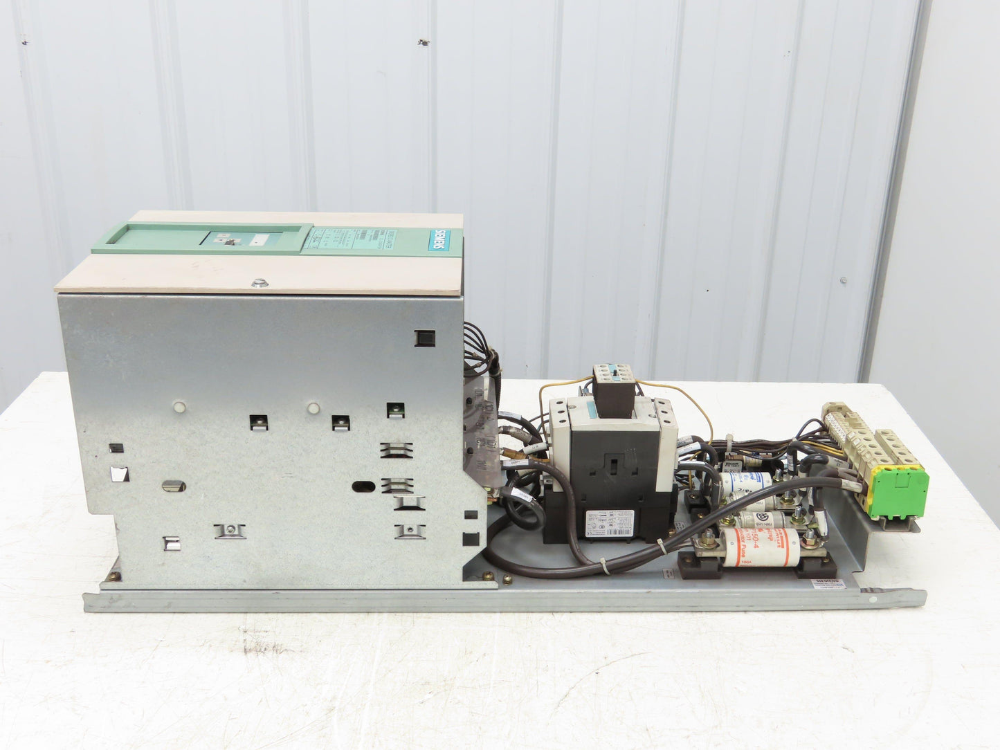 Siemens 6RA7031-6FV62 Simoreg DC Master Drive 125A 480V 6RA70DC Control Panel