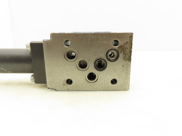 Rexroth ZDR-10-VP4-31/200YM/12 Pressure Reducing Sandwich Valve