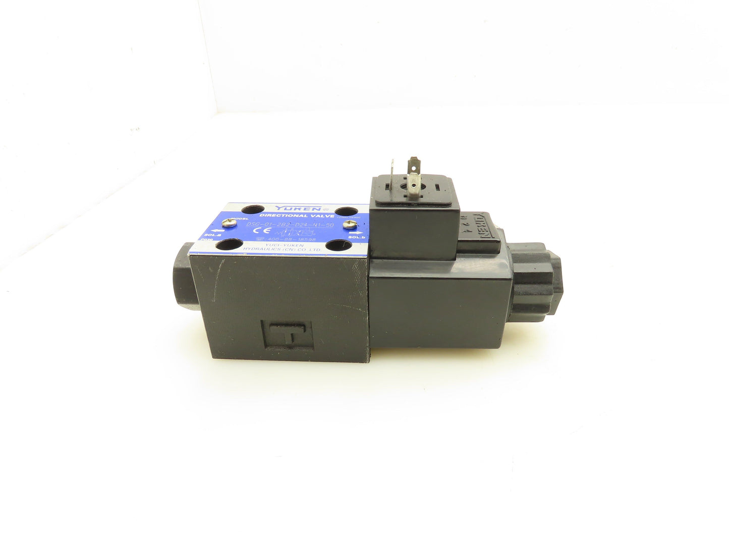 Yuken DSG-01-2B2-D24-N1-50 Directional Control Solenoid Valve 24VDC