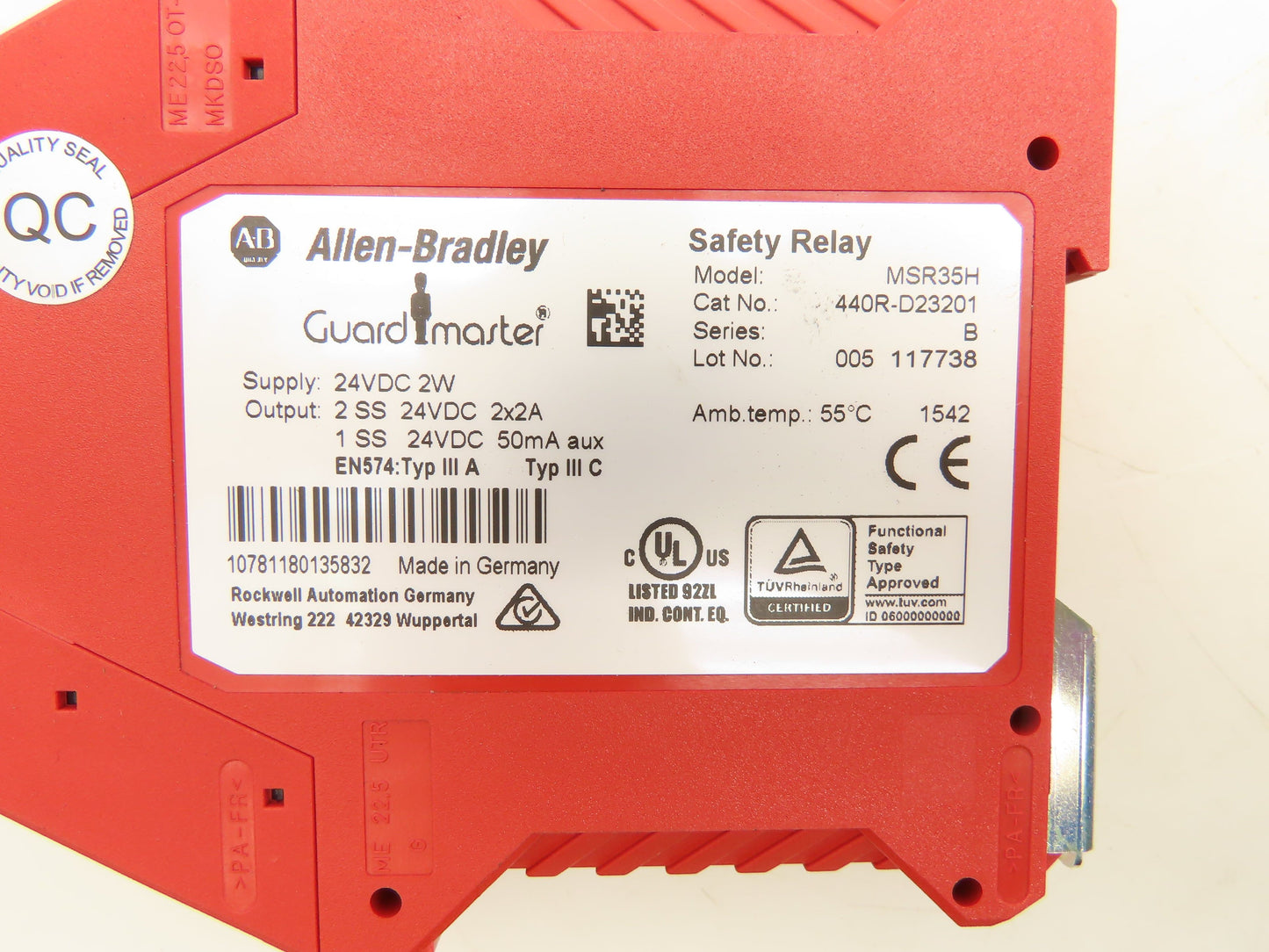 Allen Bradley 440R-D23201 Guardmaster Safety Relay Ser B