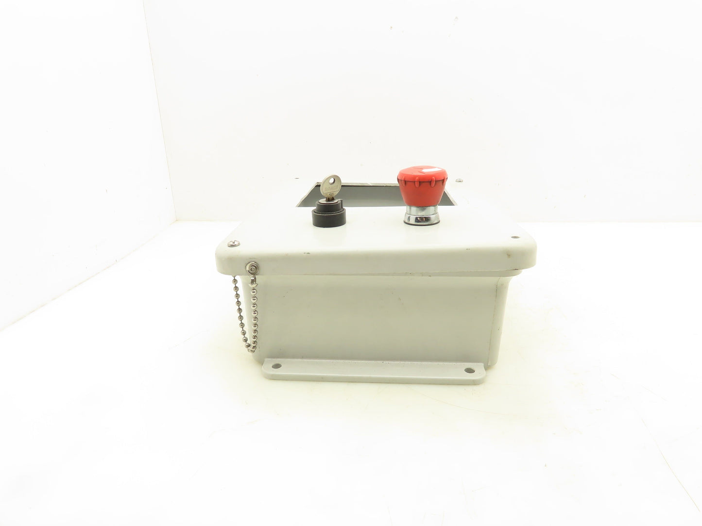 Wiegmann HW-J100804SC Fiberglass Electrical Enclosure 10x8x4"