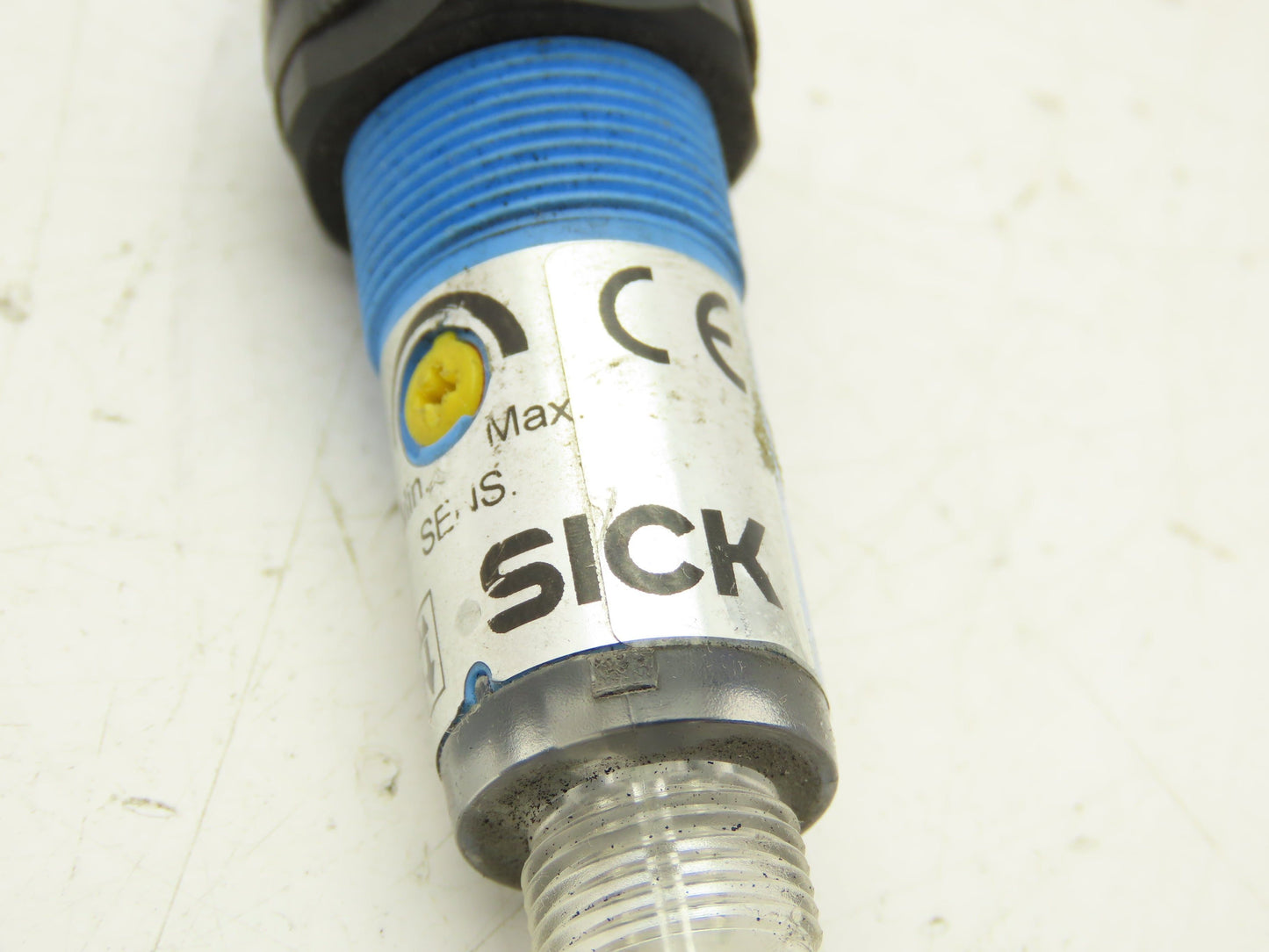 Sick VL180-2P42436 Retroreflective Photoelectric Sensor 50mm-7m Range