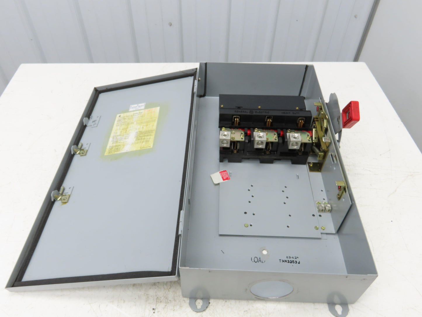 General Electric THN3363J Heavy Duty Disconnect Safety Switch 100A 600V 3 Pole