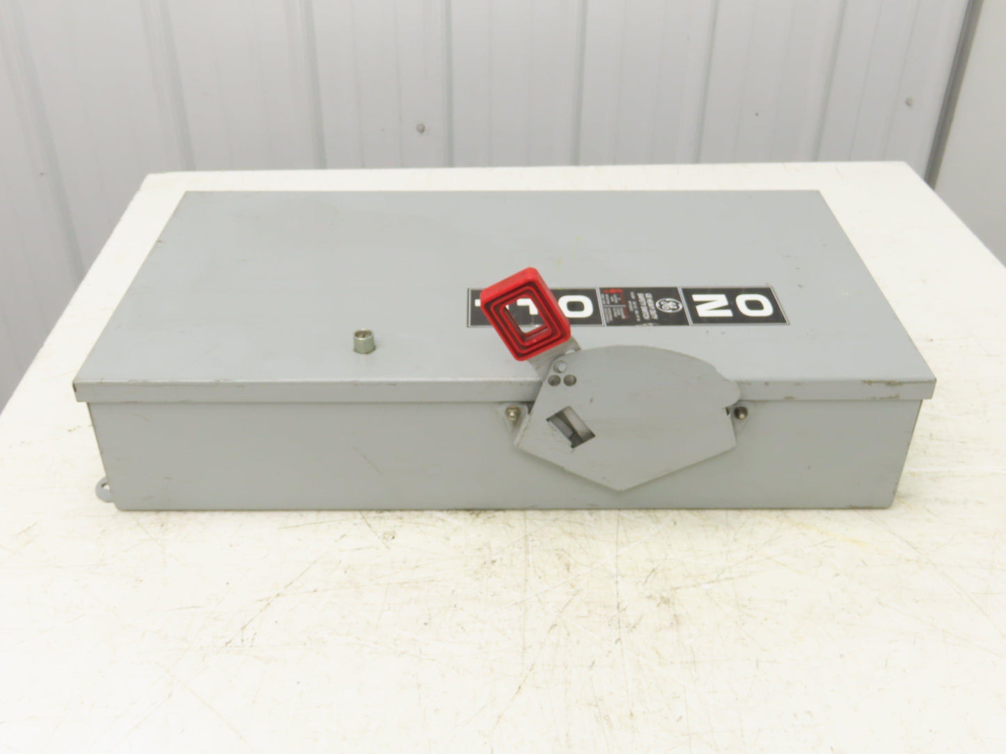 General Electric THN3363J Heavy Duty Disconnect Safety Switch 100A 600V 3 Pole