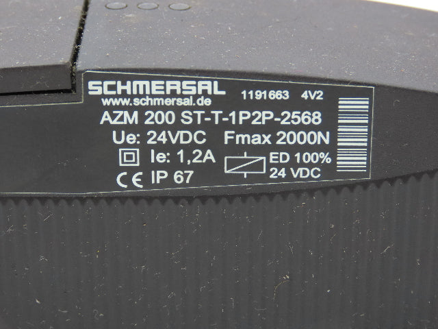 Schmersal AZM 200 ST-T-1P2P-2568 Door Latch Interlock Latch 24VDC Solenoid