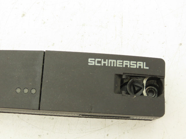 Schmersal AZM 200 ST-T-1P2P-2568 Door Latch Interlock Latch 24VDC Solenoid