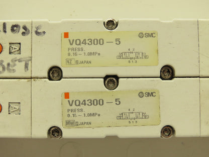 SMC VQ4300-5 Pneumatic Solenoid Valve 24VDC 2-Station Plug-In Manifold