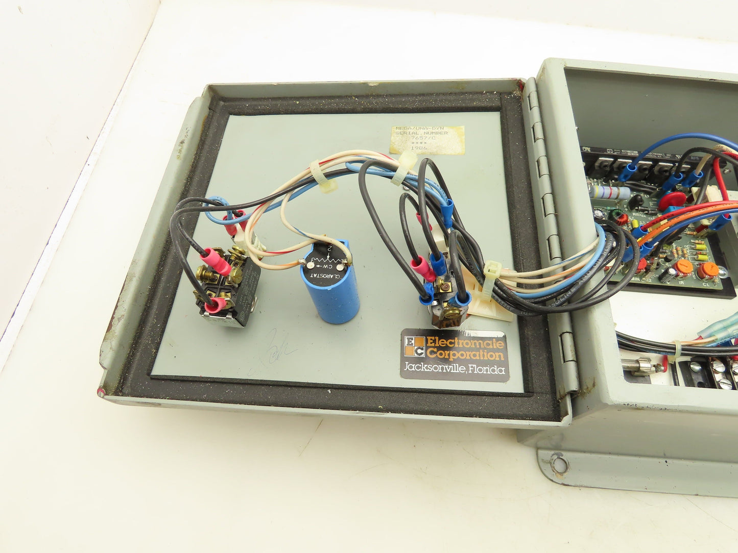 KB KBIC-125 Solid State DC Motor Variable Speed 90VDC 3/4HP Control Panel 120V