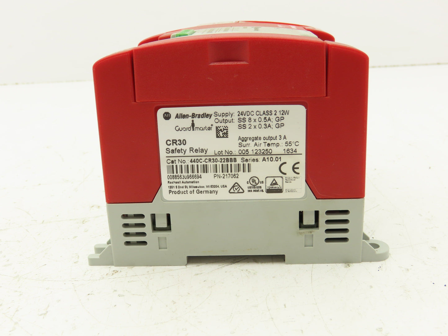 Allen-Bradley 440C-CR30-22BBB GuardMaster Safety Relay CR30 24VDC 5A Ser. A10.01
