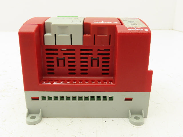 Allen-Bradley 440C-CR30-22BBB GuardMaster Safety Relay CR30 24VDC 5A Ser. A10.01