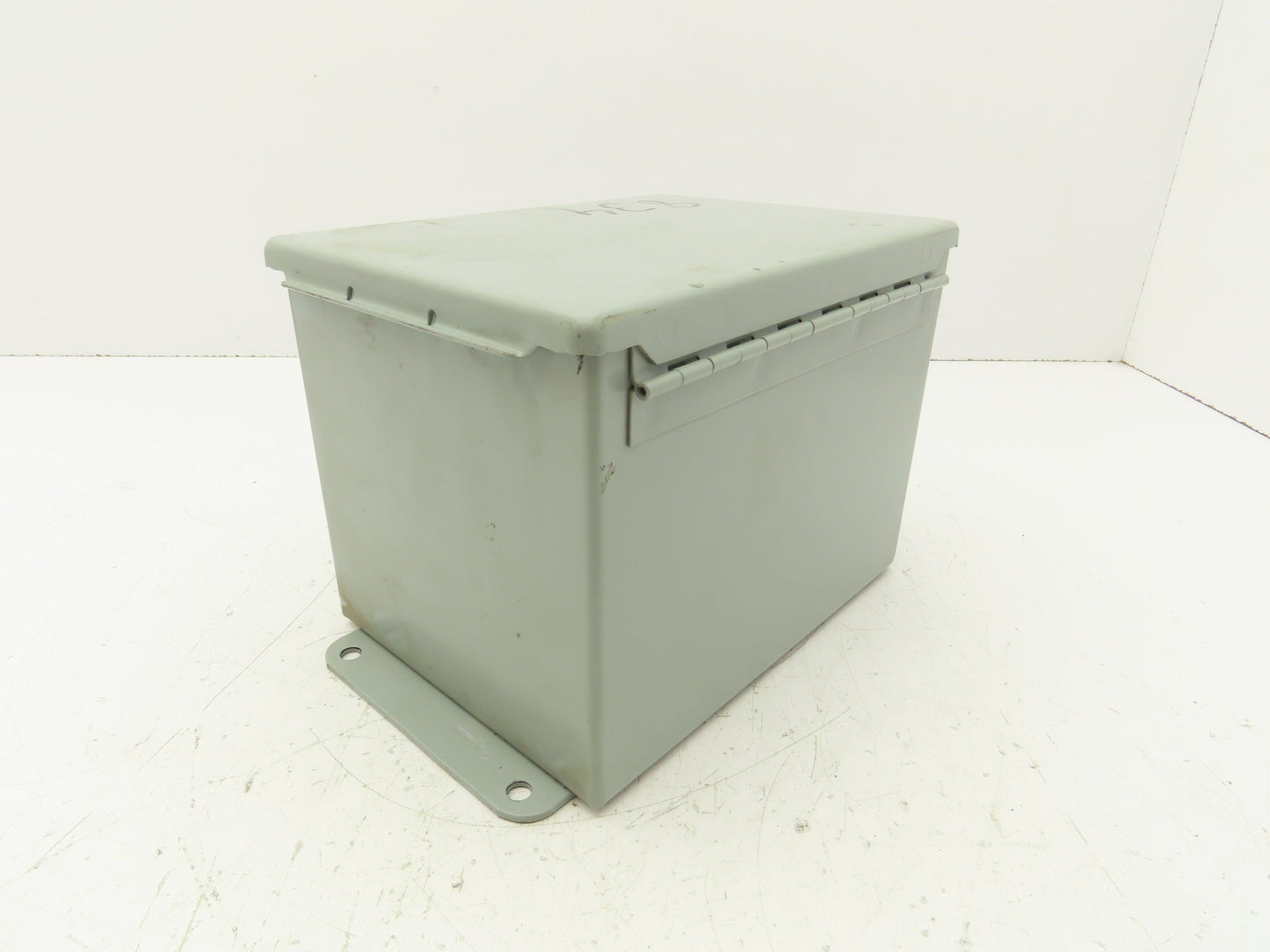 Hoffman  A8066CH Electrical Enclosure 8x6x6" Continuous Hinged With Backplate