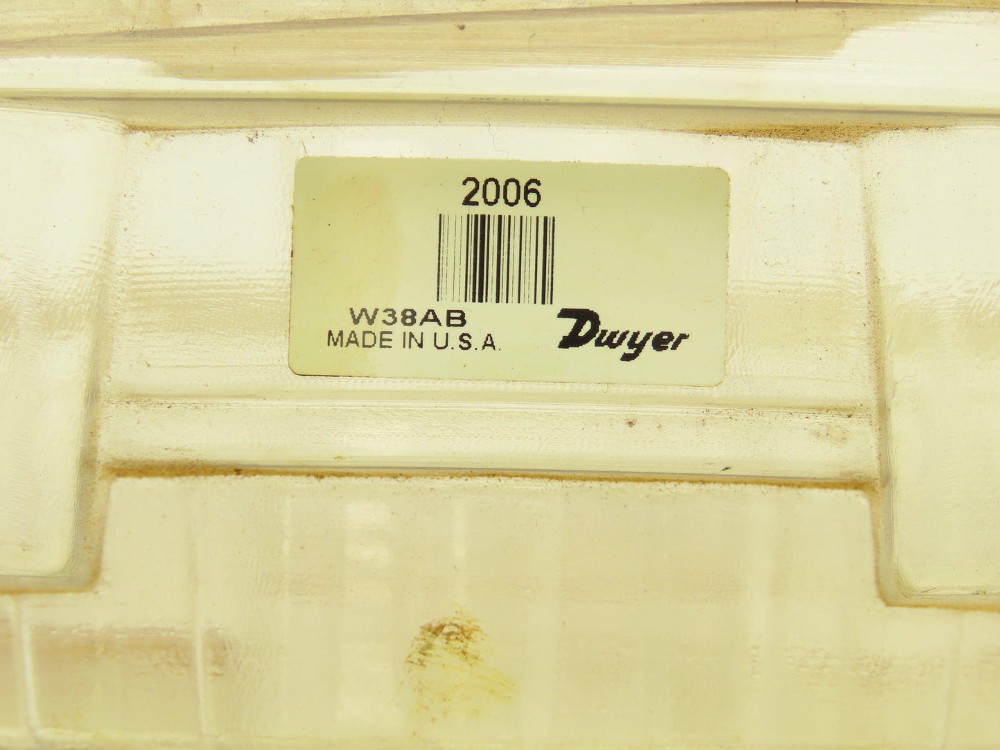 Dwyer Magnehelic Differential Pressure Gauge 0-6" 15 PSIG
