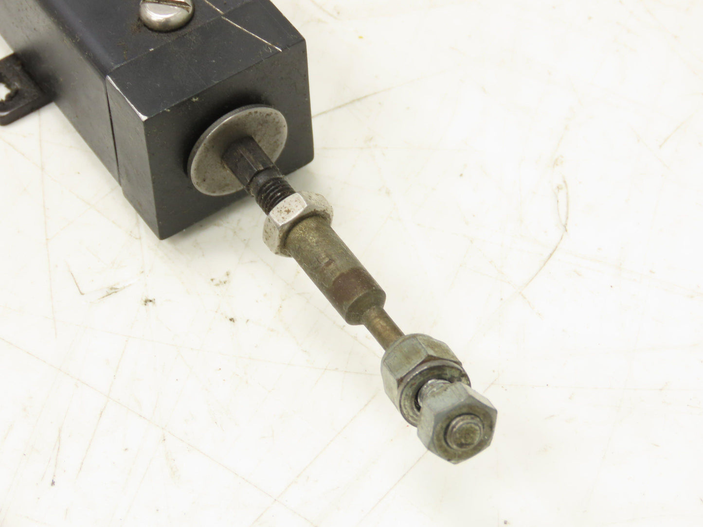 Waters LFS-36/900-EA5 Longfellow Linear Position Transducer 5k 36" 900mm Stroke