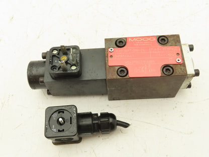 Moog WE42P06C21PA0BN Directional Control Solenoid Valve 24V HPN722447