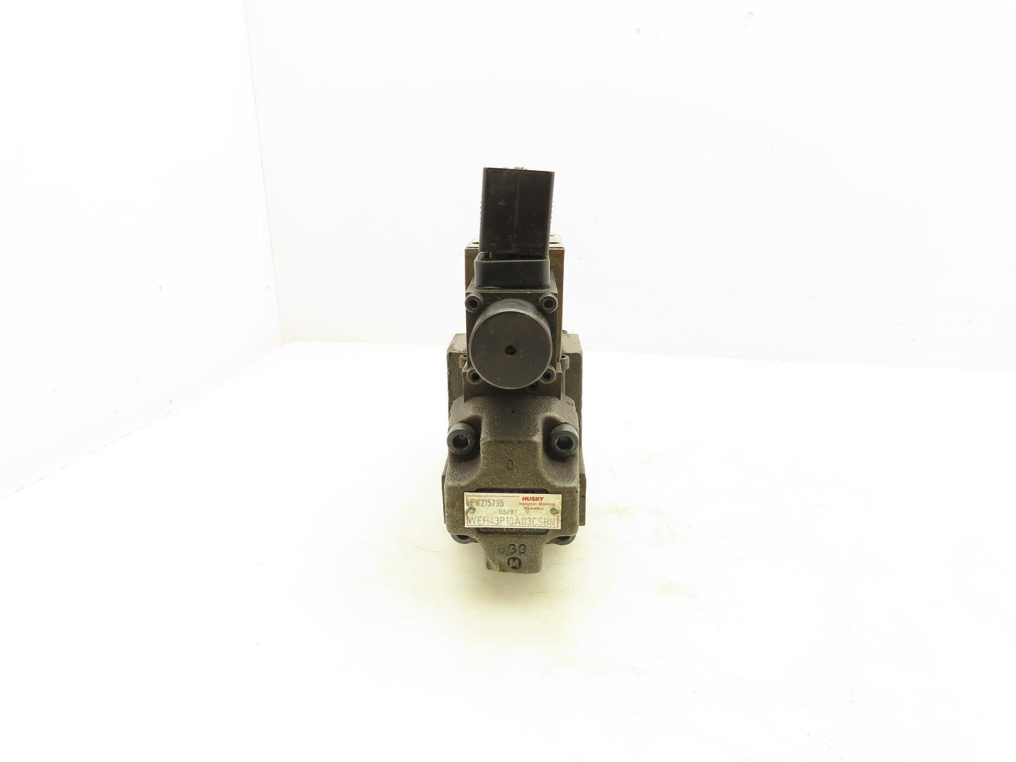Husky Hydrolux Moog WEH43P10A03CSBN Directional Solenoid Valve K-WE43P06C08PC0BN