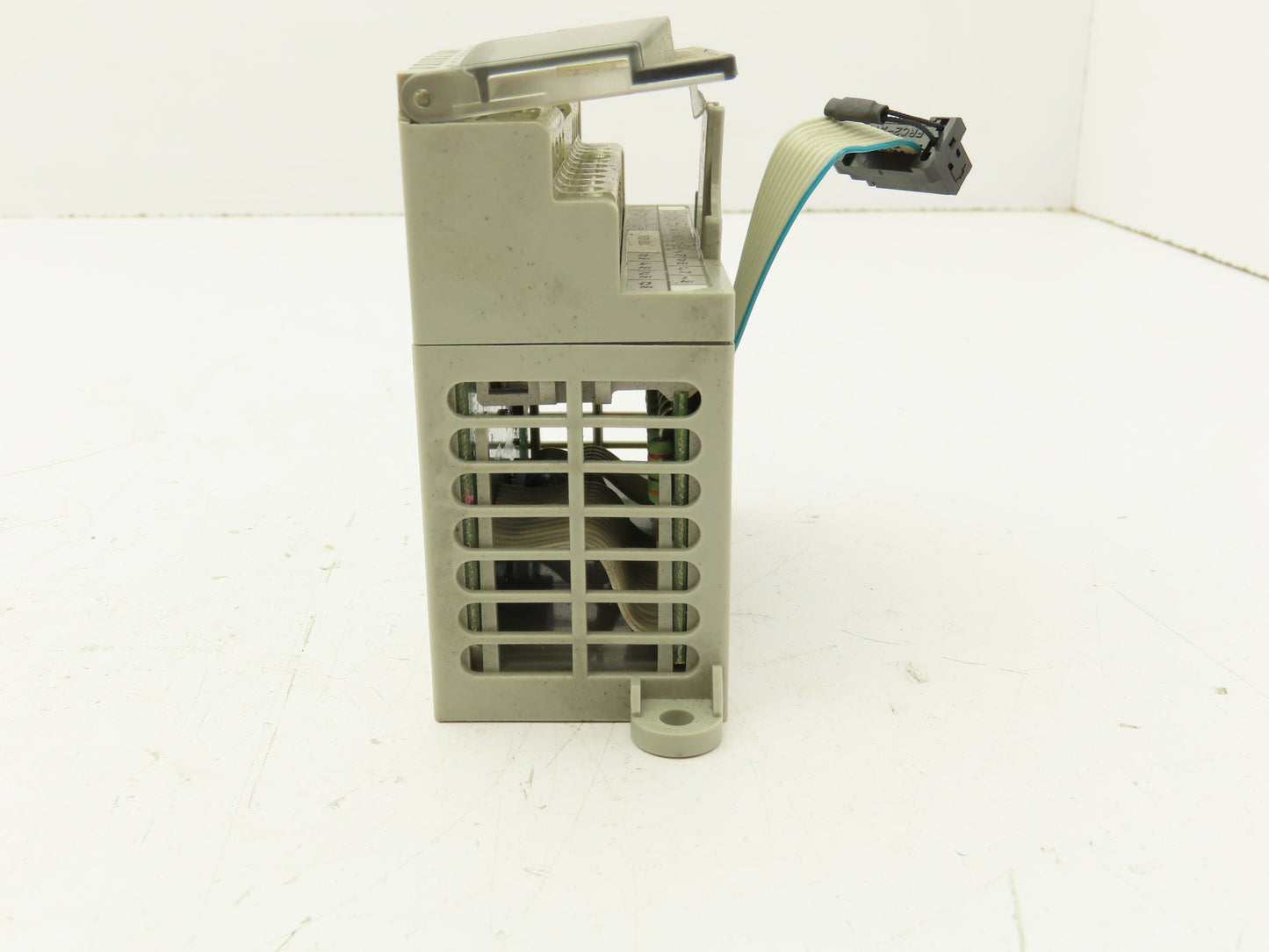 Allen-Bradley 1762-IQ16 Micrologix 16 Pt. Sink/Source Input 24VDC Ser.A Rev B