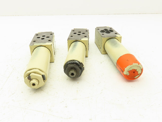 Rexroth ZDR 6 DP2-40/150YM/12 Pressure Reducing Sandwich Valve  Lot of 3