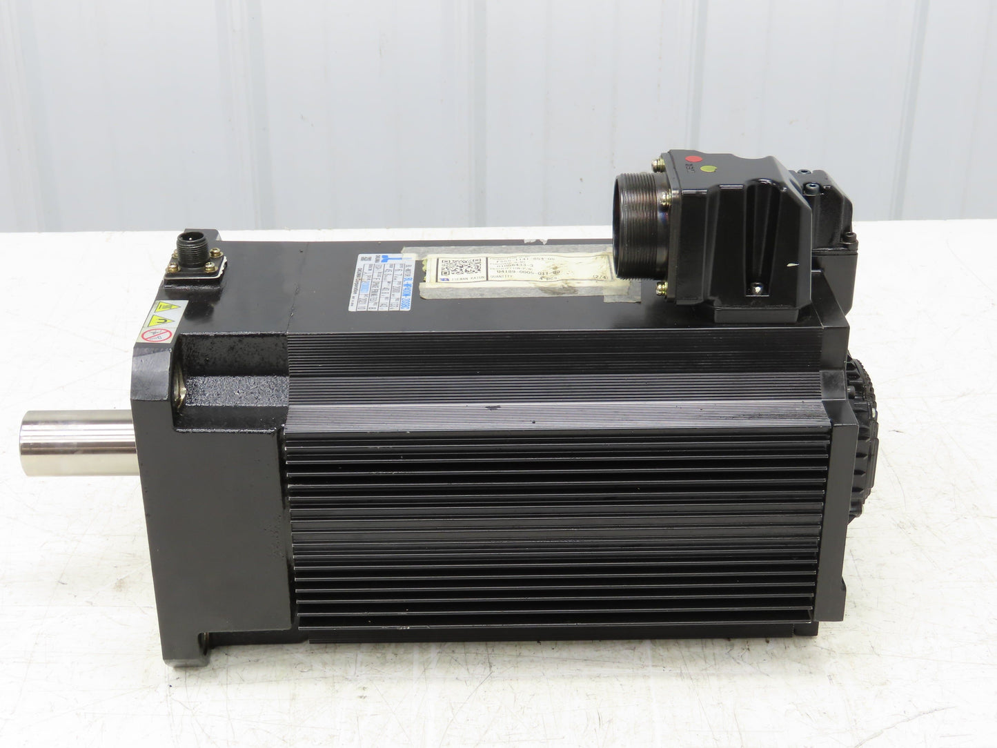 Okuma BL-MP400M-20SBC AC Servo Motor 6.7kW 2000 RPM 143V 3PH 40.8A Encoder