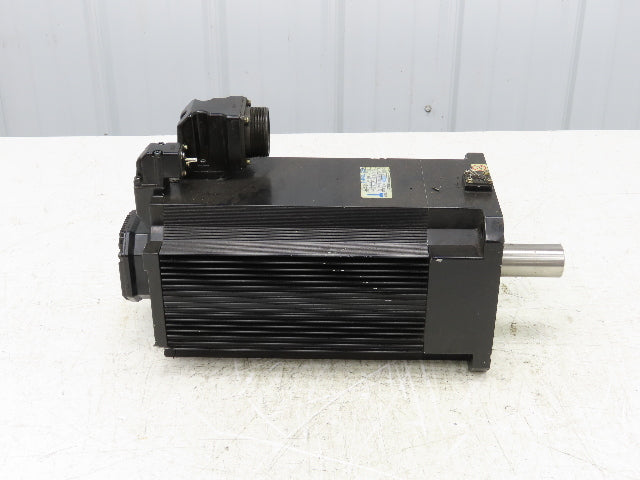Okuma BL-MP400J-20SBA AC Servo Motor 6.7kW 2000 RPM 143V 40.8A 3PH Encoder