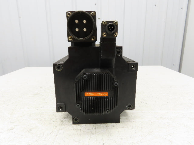 Okuma BL-MP400J-20SNA AC Servo Motor 6.7kW 2000 RPM 143V 40.8A 3PH Encoder