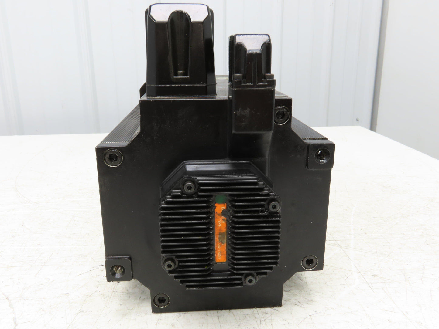 Okuma BL-MP400J-20SNB AC Servo Motor 6.7kW 2000 RPM 143V 40.8A 3PH Encoder