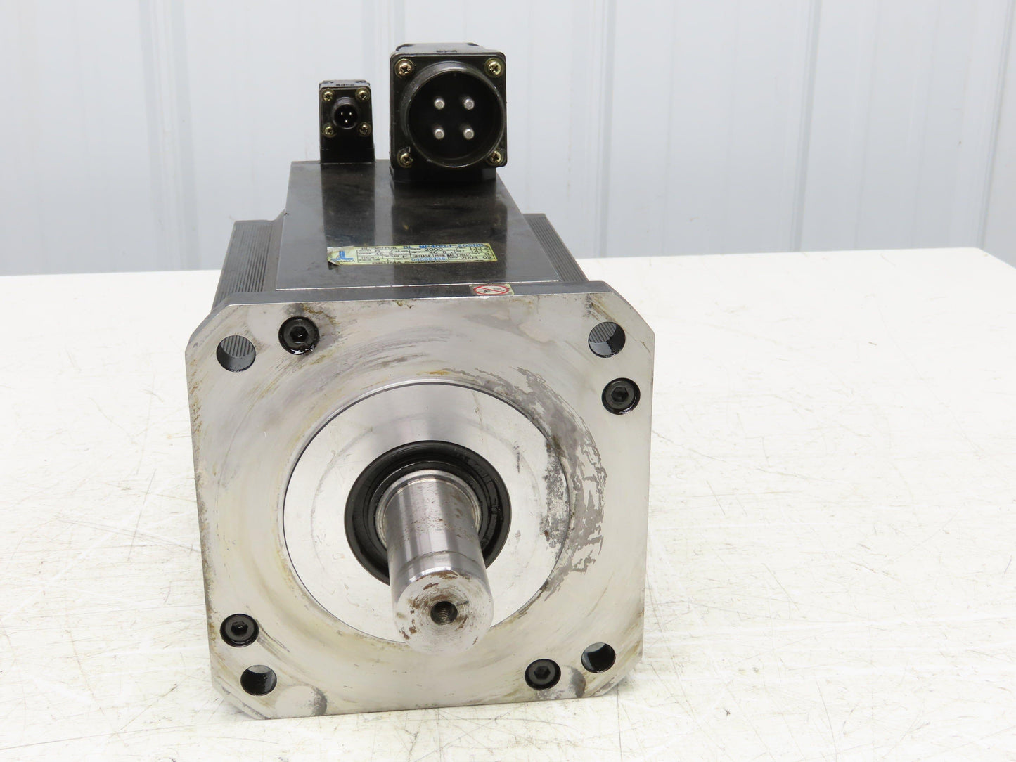 Okuma BL-MP400J-20SNB AC Servo Motor 6.7kW 2000 RPM 143V 40.8A 3PH Encoder