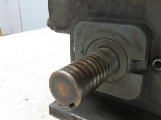 Winsmith 924MWU D-90 SE Worm Gearbox 60:1 Reducer 1Hp 29 RPM Dual Shaft 56C