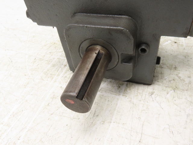 Winsmith D-90 SE Worm Gearbox 60:1 Reducer 1Hp 29 RPM Dual Shaft 56C