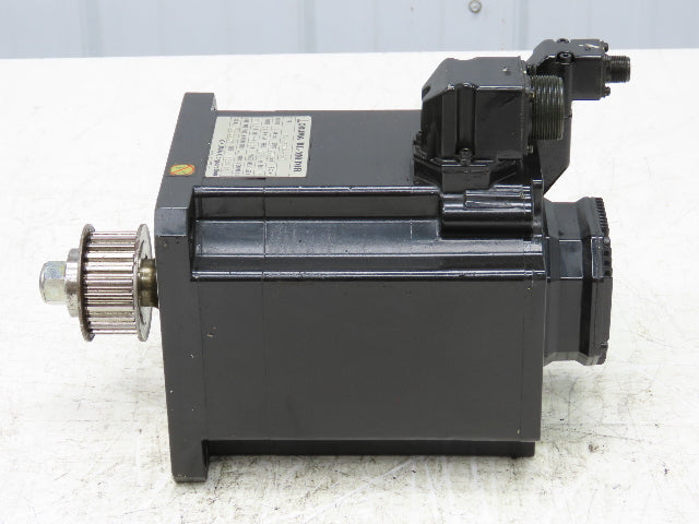 Okuma BL-MC200J-20T AC Servo Motor 4kW 2000 RPM 157V 14.7A 3PH Encoder
