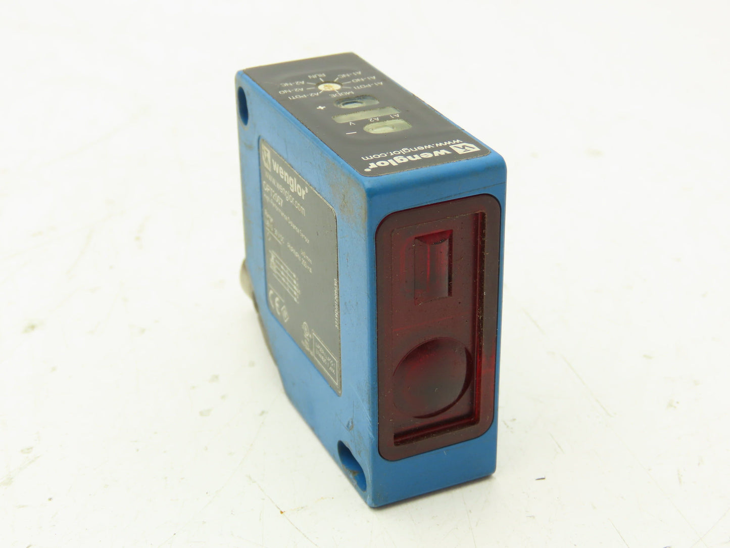 Wenglor OPT2007 Photoelectric Discrete Distance Sensor 10-30VDC 660mm