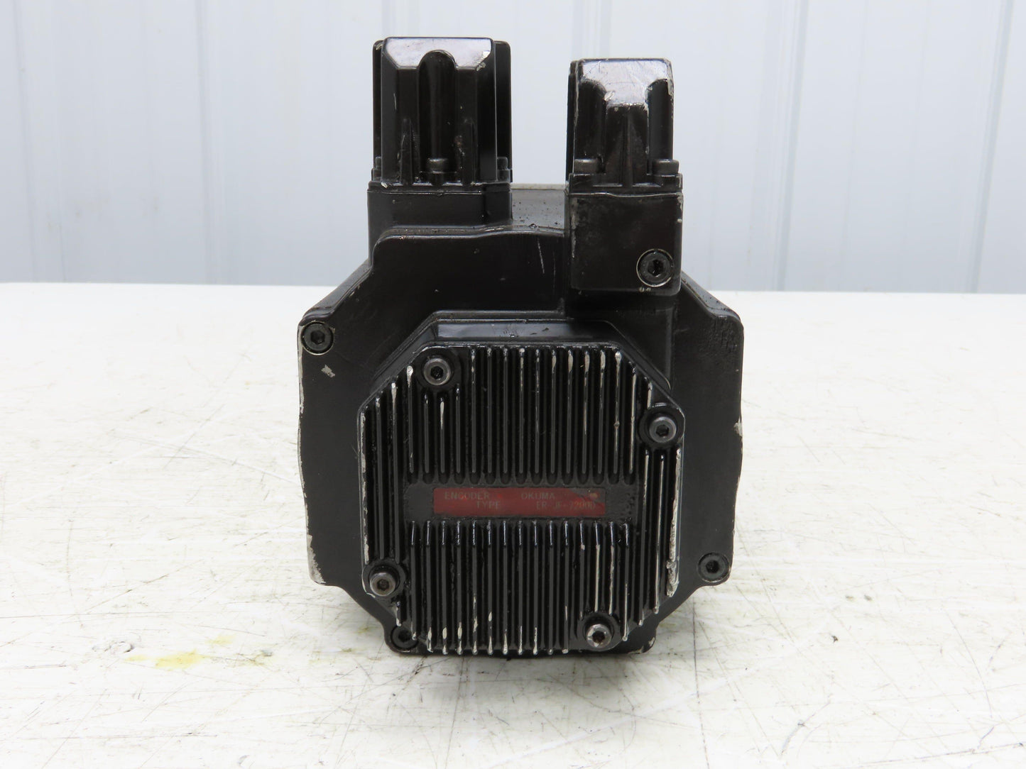 Okuma BL-MC190J-20T AC Servo Motor 3.9kW 2000 RPM 133V 19.1A 3PH Encoder