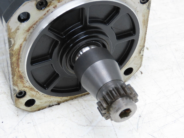 Okuma BL-MC50J-20TB AC Servo Motor 1kW 133V 2000 RPM 4.9A 3PH Encoder