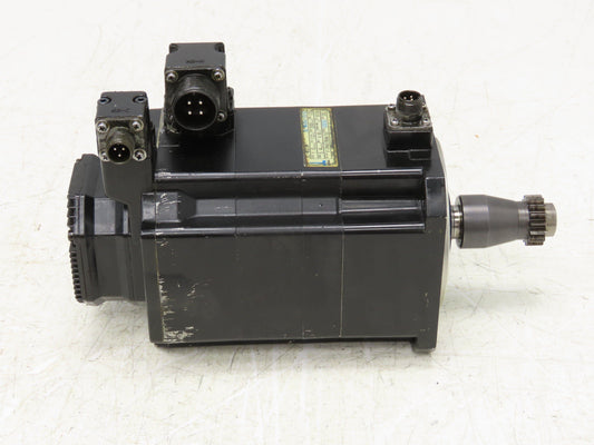 Okuma BL-MC50J-20TB AC Servo Motor 1kW 133V 2000 RPM 4.9A 3PH Encoder