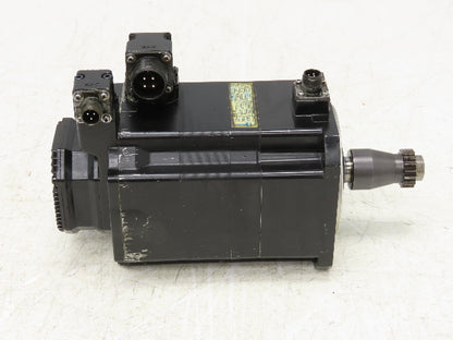 Okuma BL-MC50J-20TB AC Servo Motor 1kW 133V 2000 RPM 4.9A 3PH Encoder