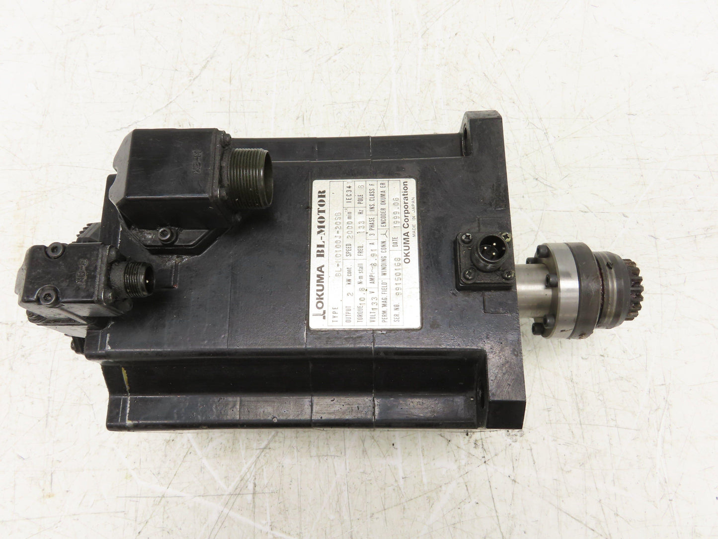 Okuma BL-MC100J-20SB AC Servo Motor 2kW 2000 RPM 133V 8.91A 3PH Encoder